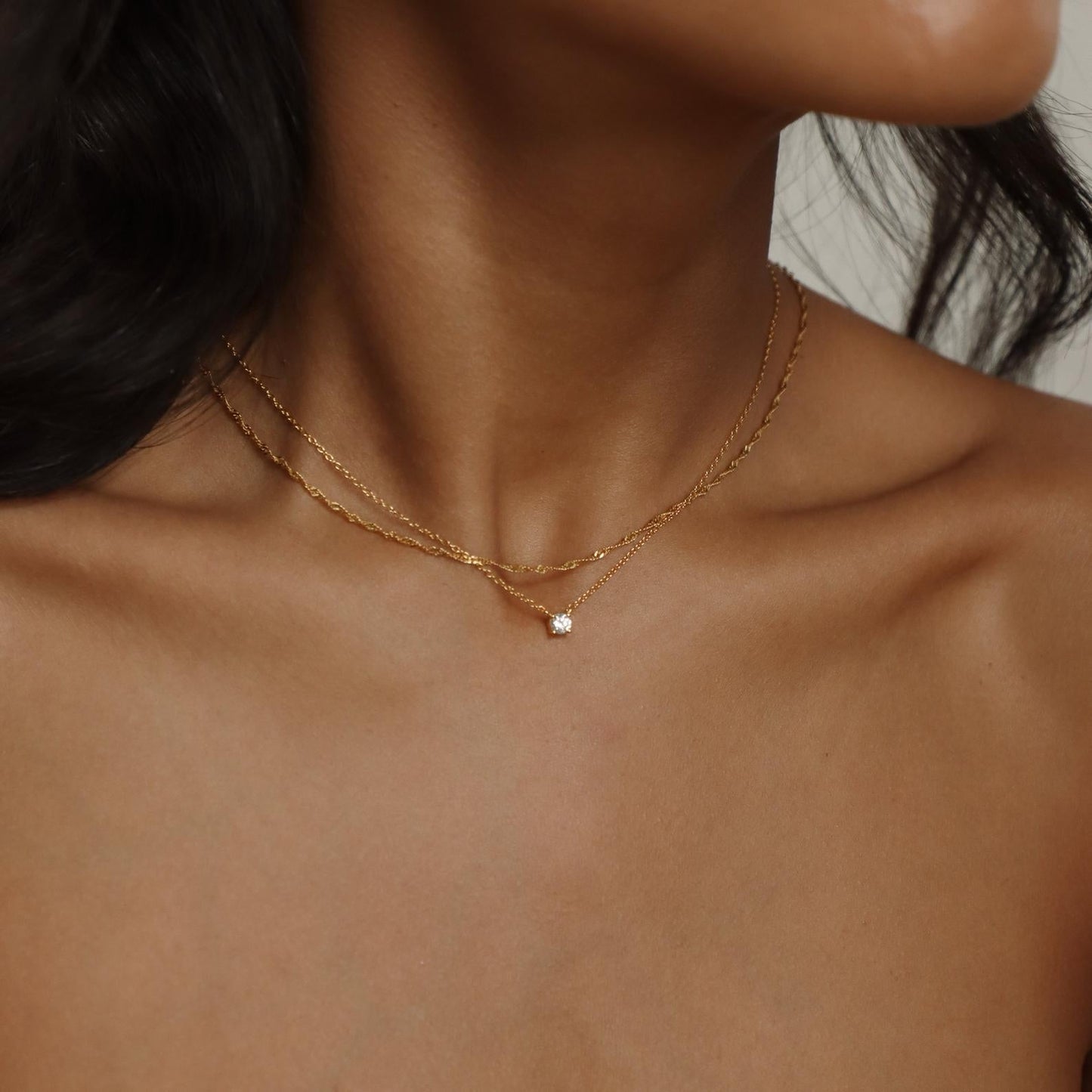 Delicate Diamond Necklace - Necklace with Stone Decor